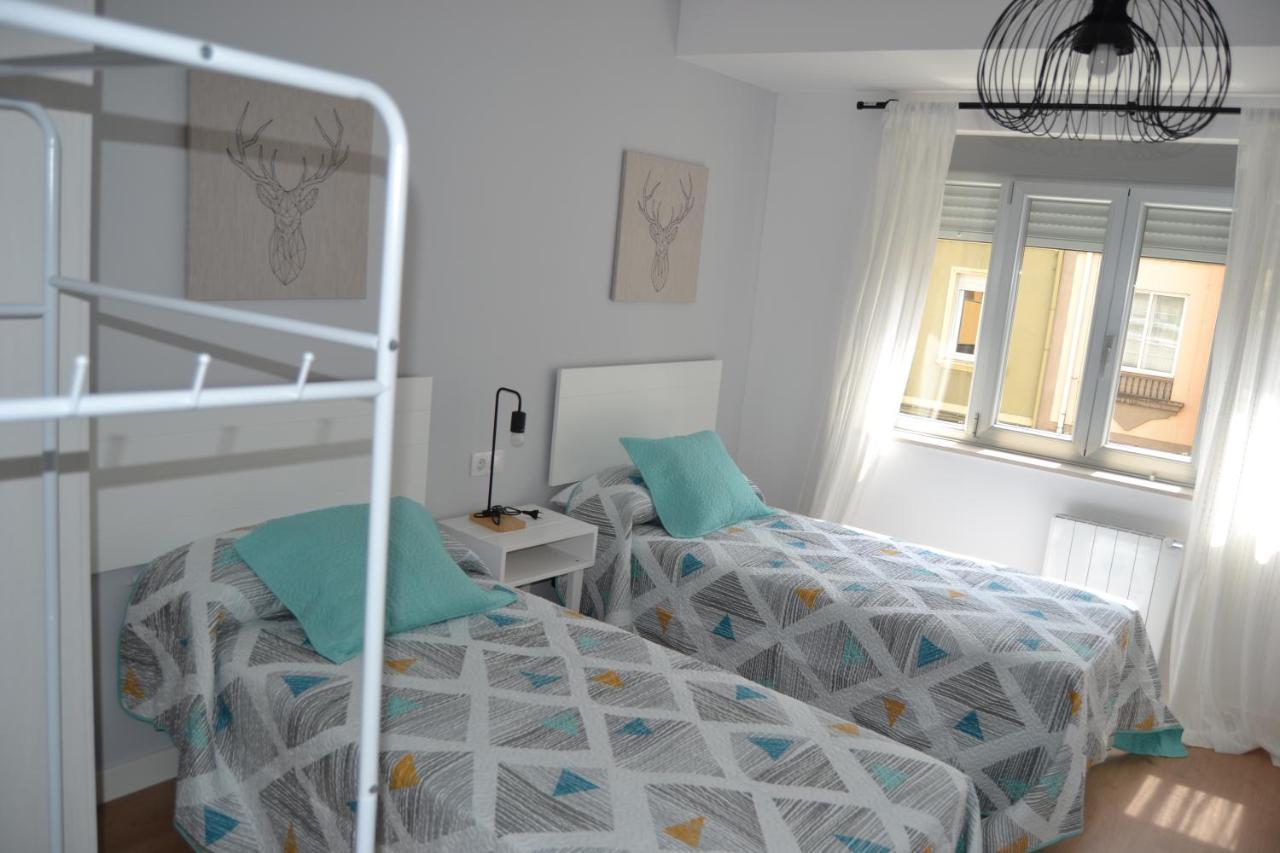 Inmoinsuas Yoana Home Sarria Esterno foto